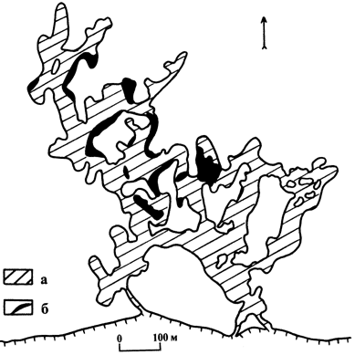 Рис. 26. Кунгурская ледяная пещера, Россия (по Е. П. Дорофееву, 1989): а - ходы пещеры, б - главные озера.